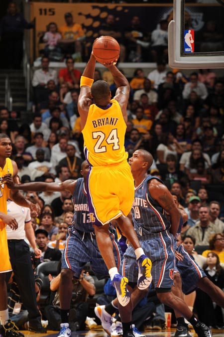 身材高大 身材高大