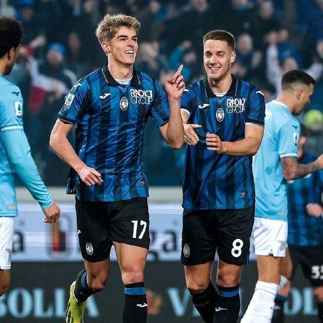 正是他能在 正是他能在