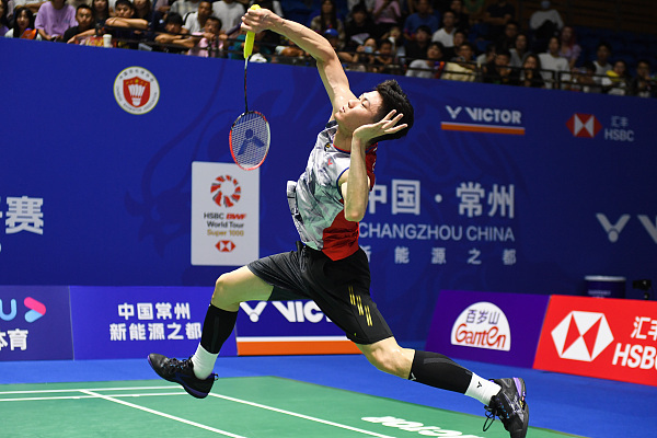 然秉持着自 然秉持着自