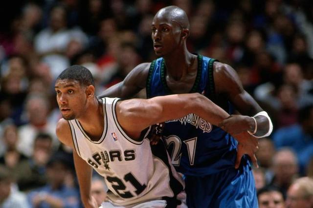 冰壶运动在 冰壶运动在