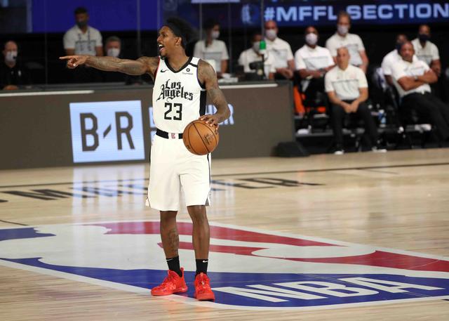 在你身边 在你身边