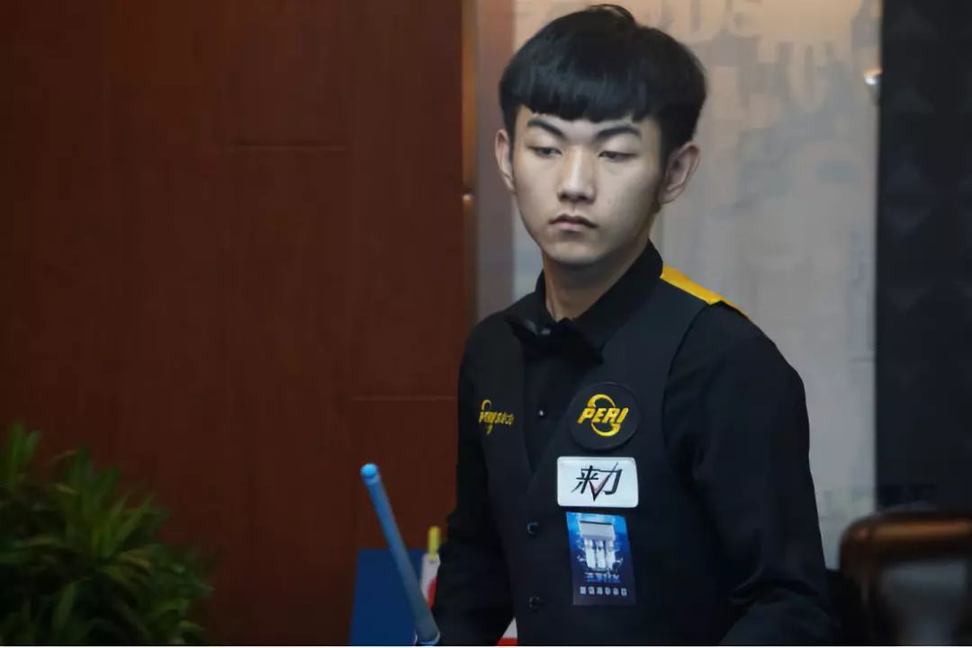 及U系列集 及U系列集