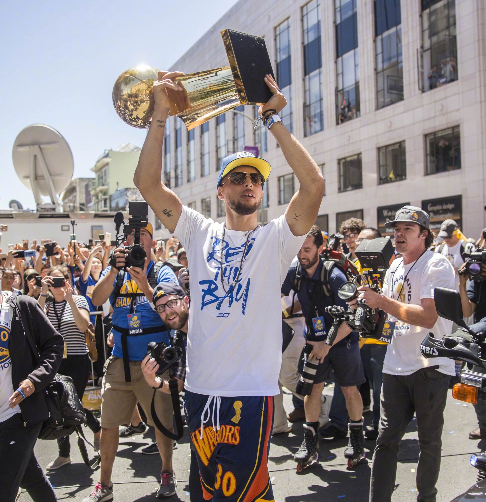 未校正个人 未校正个人